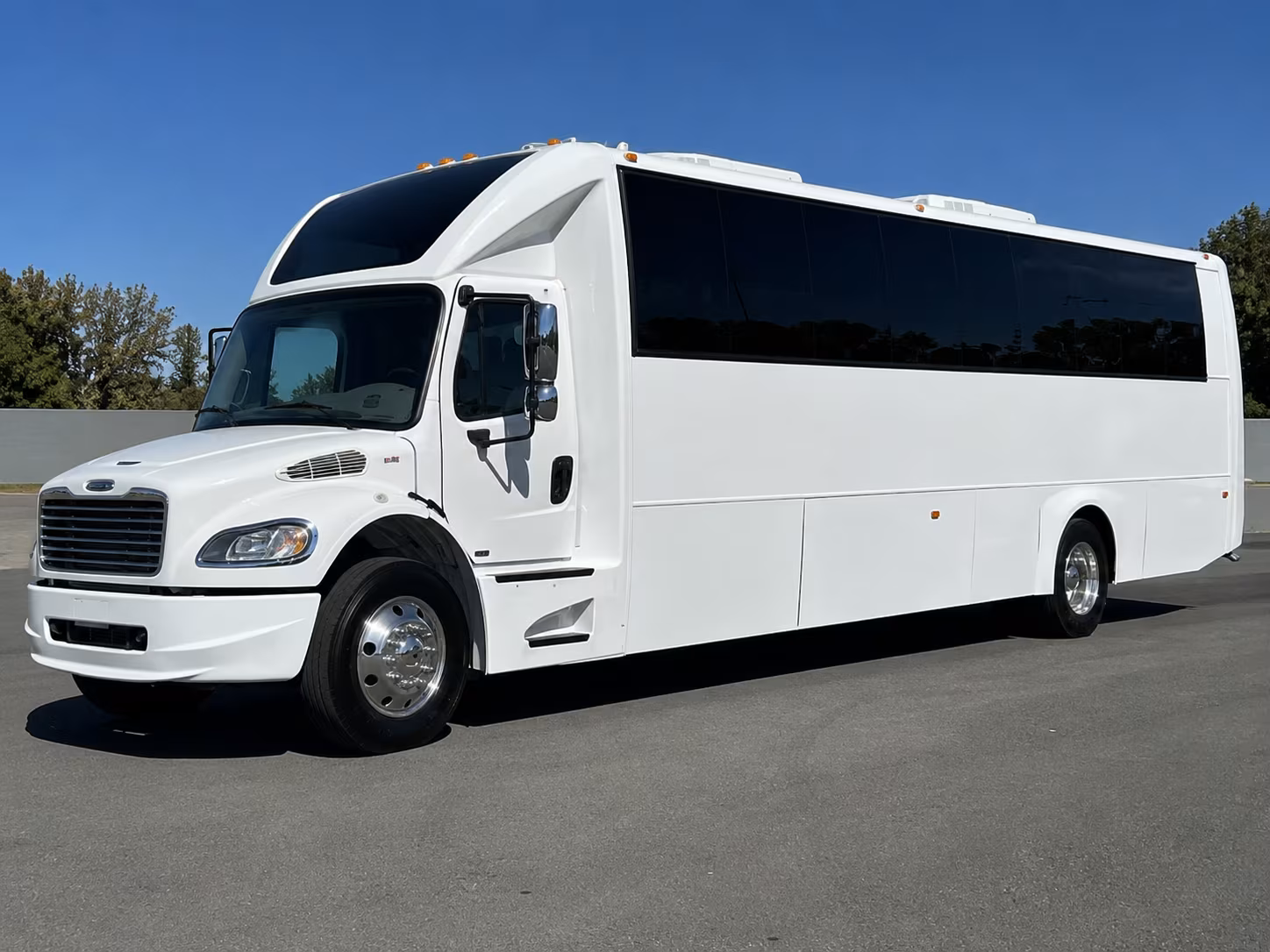 Reno Winery Tour & Pub Crawl Transportation party bus exterior
