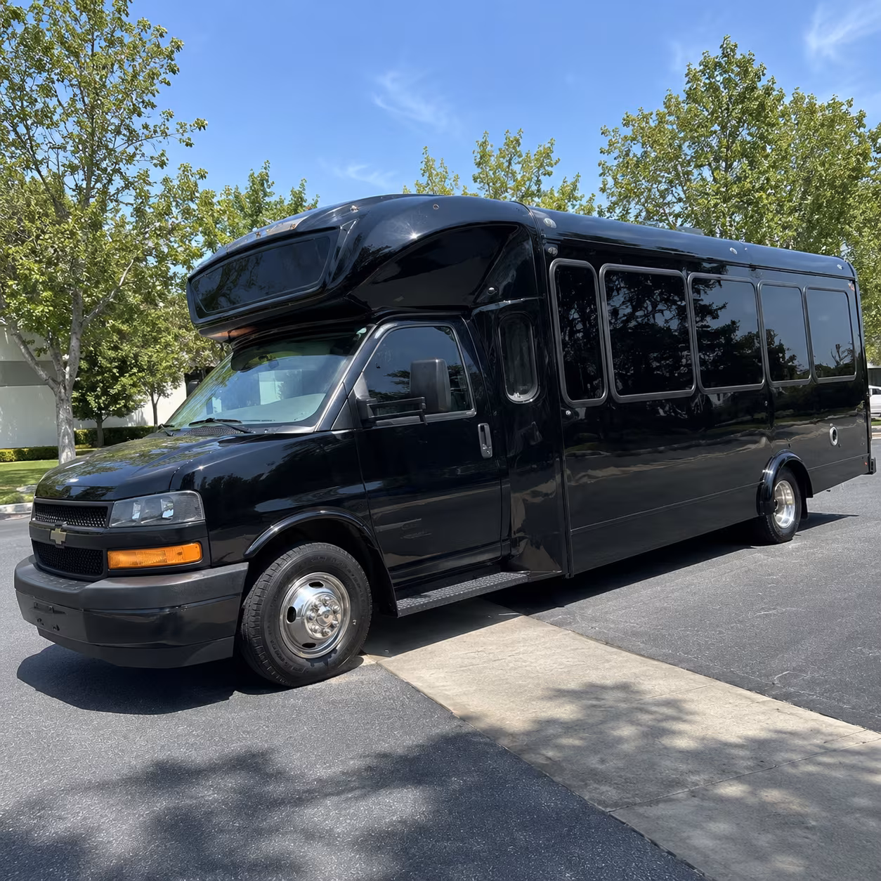 Reno Winery Tour & Pub Crawl Transportation