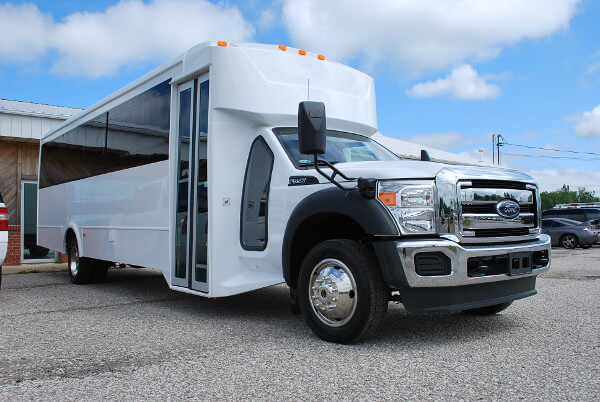 Roseville 18 Passenger Limo Bus
